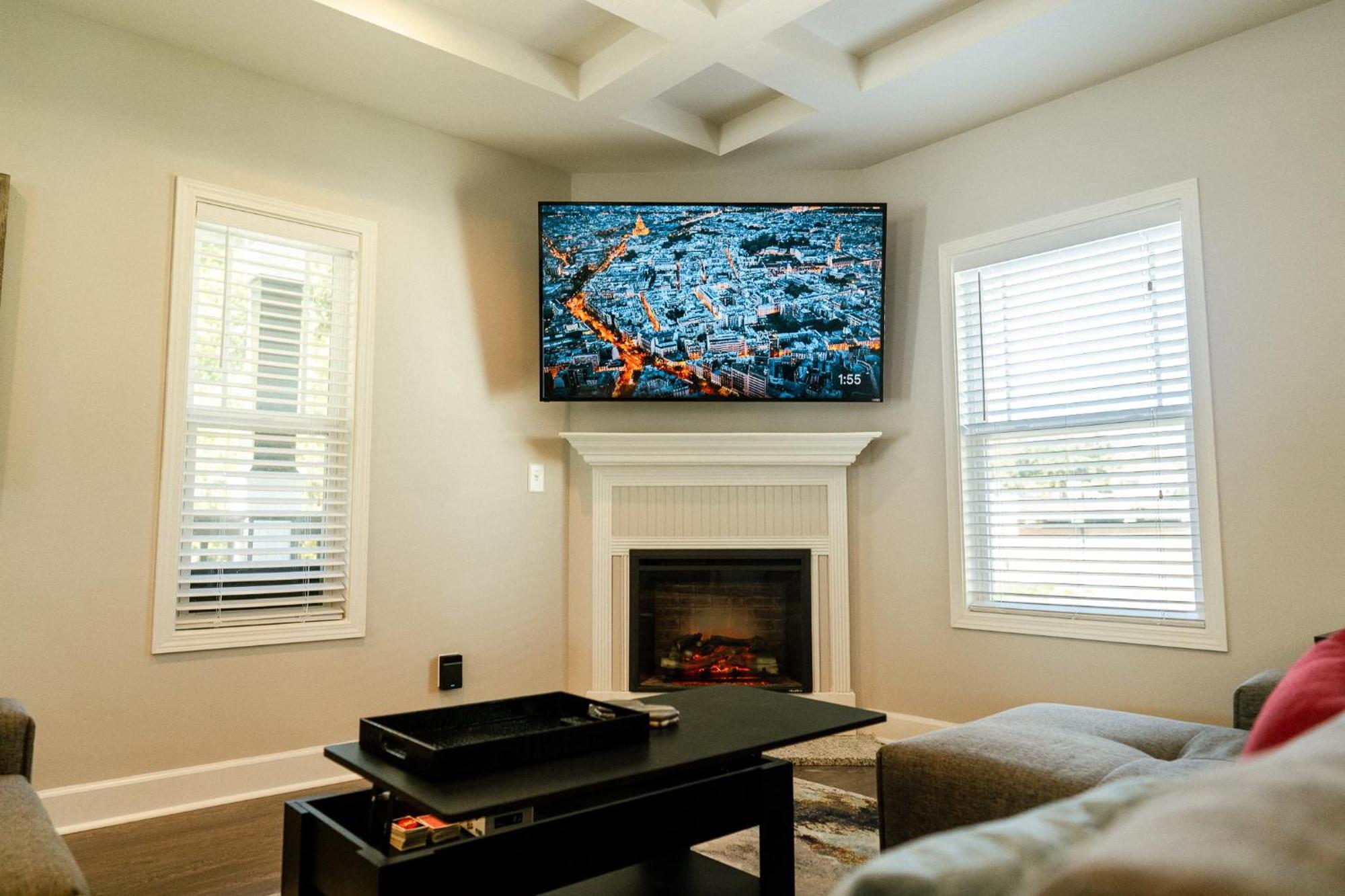 אטלנטה Enjoy This Mini-Mansion Near Downtown And The Airport! מראה חיצוני תמונה